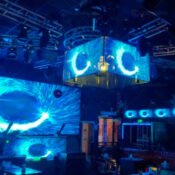 Custom-Creative Display Series